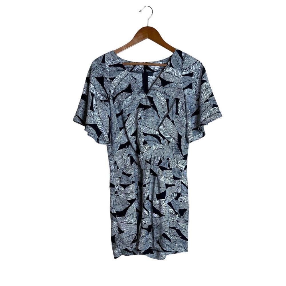 Loft petites patterned‎ romper. Size 4P